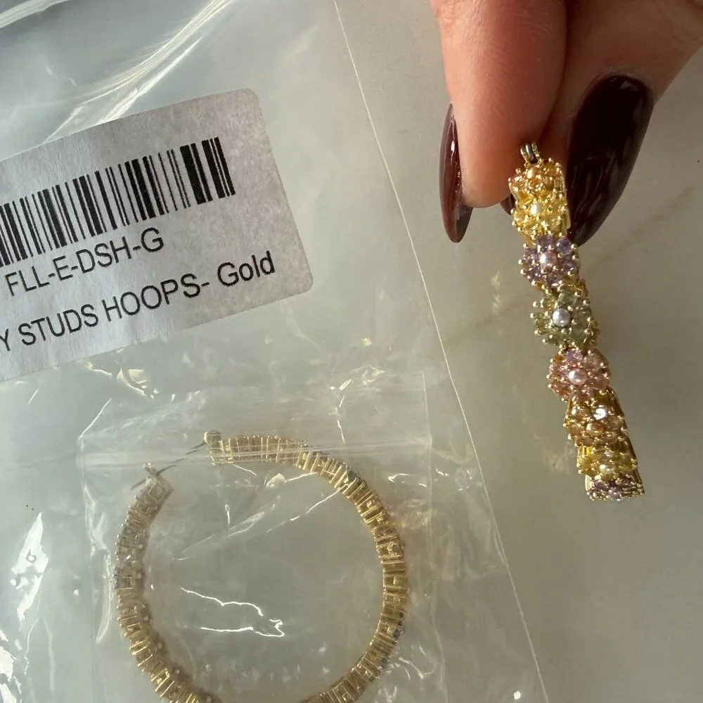 Luv Aj x FLL Daisy Studs Hoops O/S / Gold - Picture 2 of 3